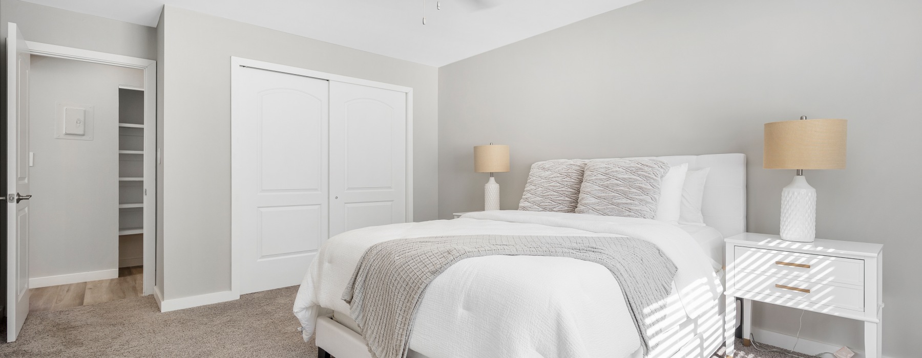 bedroom with spacious areas